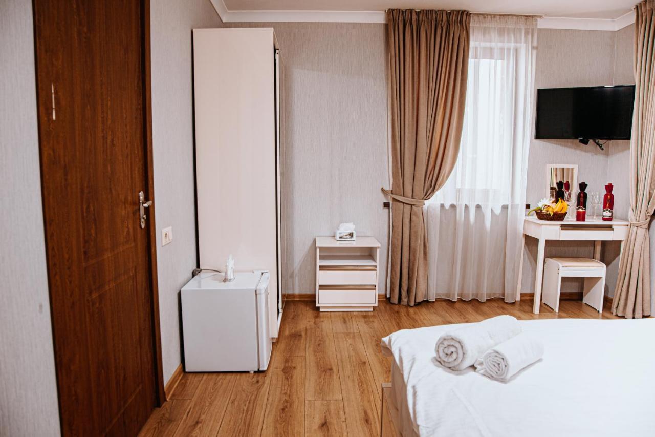 טביליסי Sama Grand Hotel מראה חיצוני תמונה