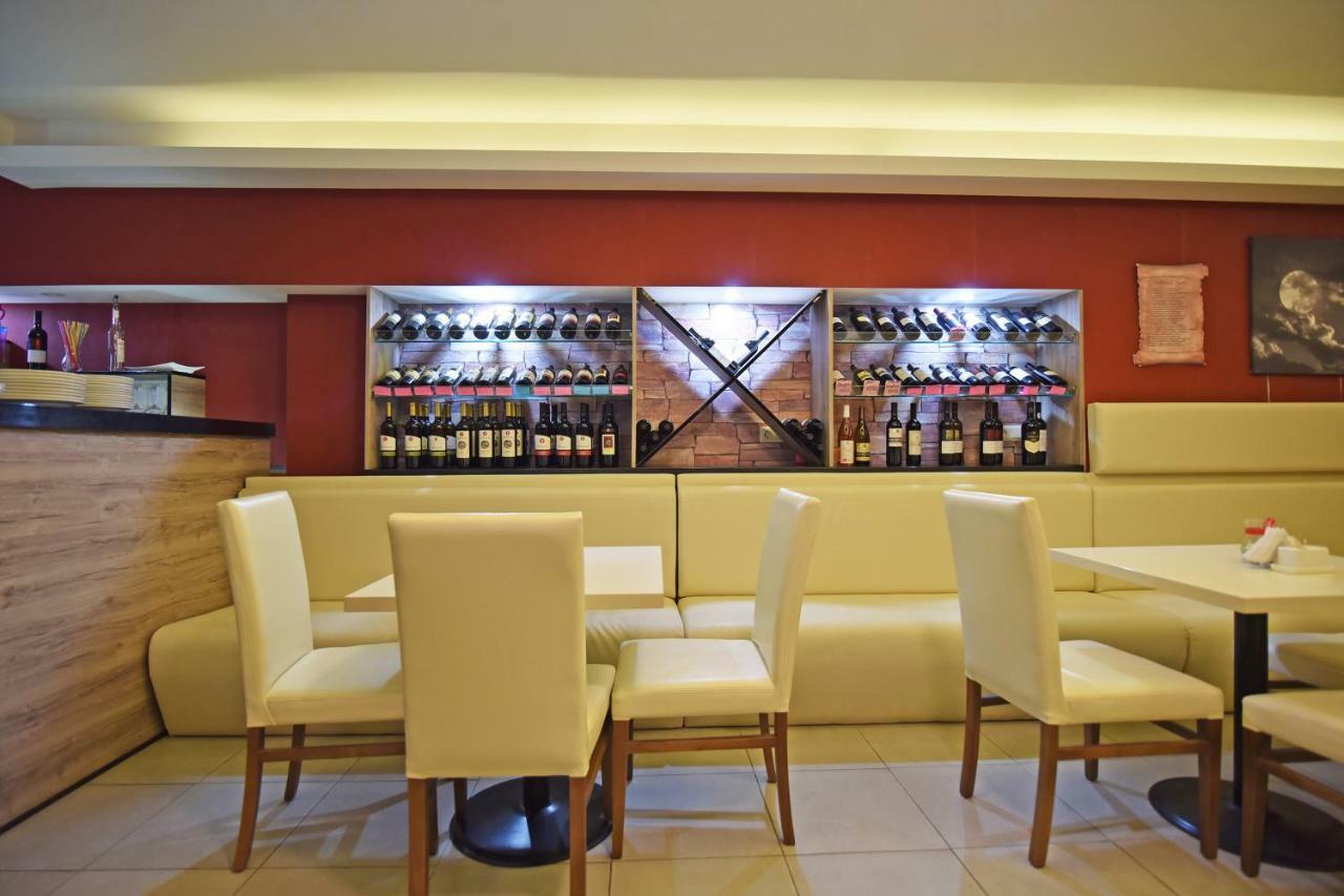 טביליסי Sama Grand Hotel מראה חיצוני תמונה