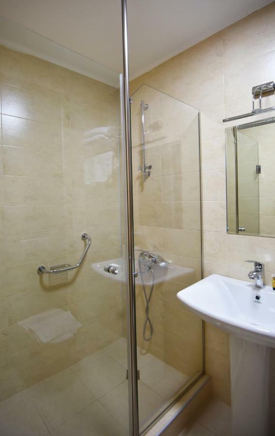 טביליסי Sama Grand Hotel מראה חיצוני תמונה