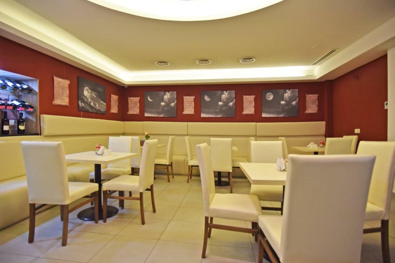 טביליסי Sama Grand Hotel מראה חיצוני תמונה
